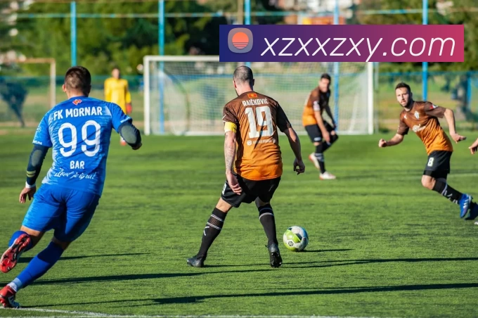 欧洲杯任意球点射决定多场出线结果，关键球员罚进锁定晋级席位